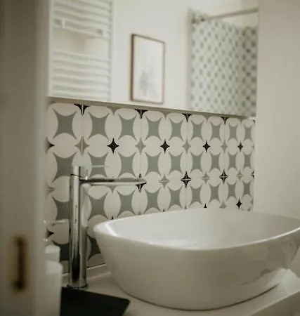 Bed & Breakfast Lex 4*