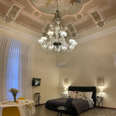 Bed & Breakfast Lex Katánie